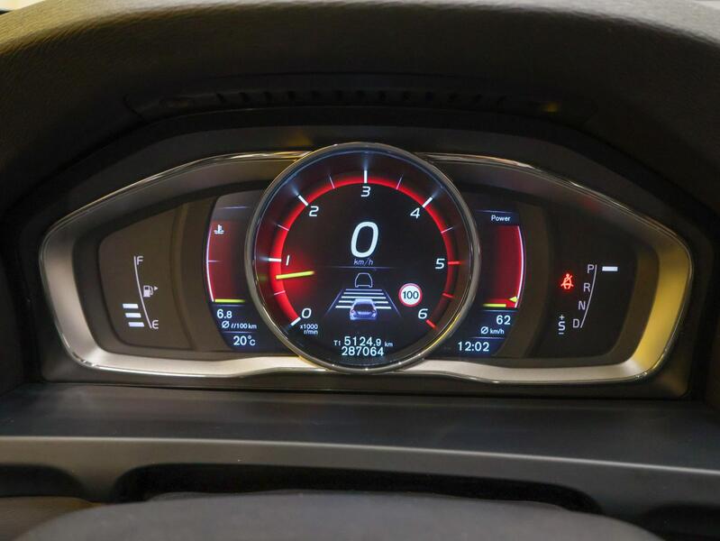 Volvo V60 Cross Country vaihtoauto