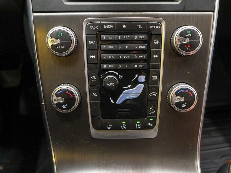 Volvo V60 Cross Country vaihtoauto