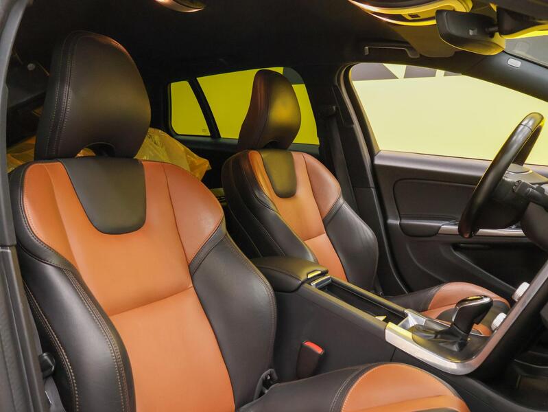 Volvo V60 Cross Country vaihtoauto