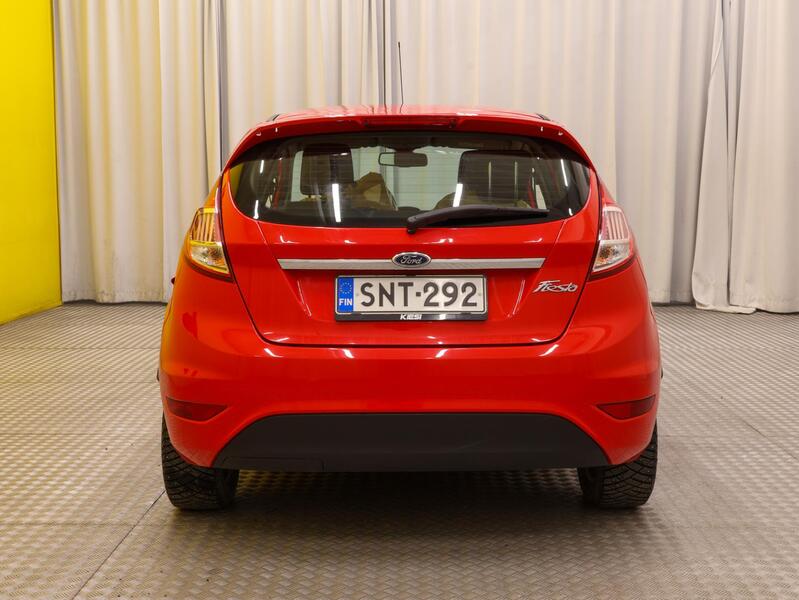 Ford Fiesta vaihtoauto
