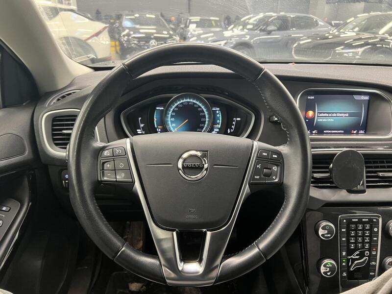 Volvo V40 vaihtoauto