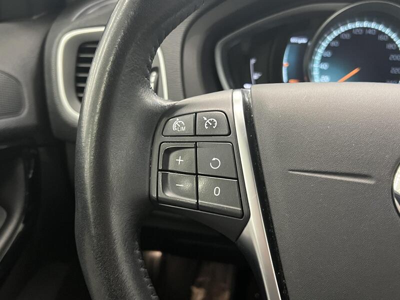 Volvo V40 vaihtoauto