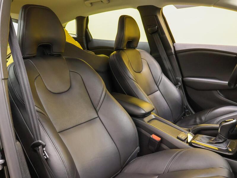 Volvo V40 vaihtoauto