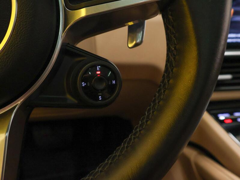 Porsche Cayenne vaihtoauto