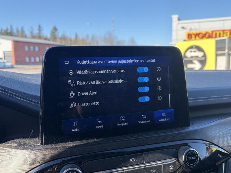 Ford Kuga vaihtoauto