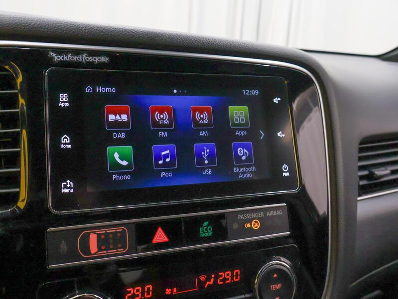 Mitsubishi Outlander PHEV vaihtoauto