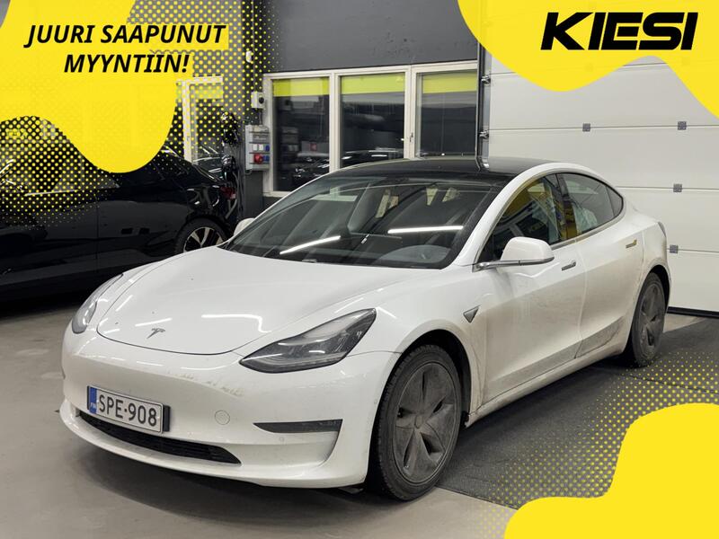 Tesla Model 3 vaihtoauto