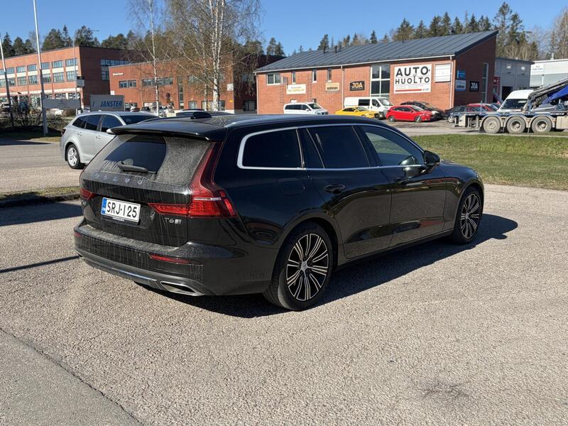 Volvo V60 vaihtoauto
