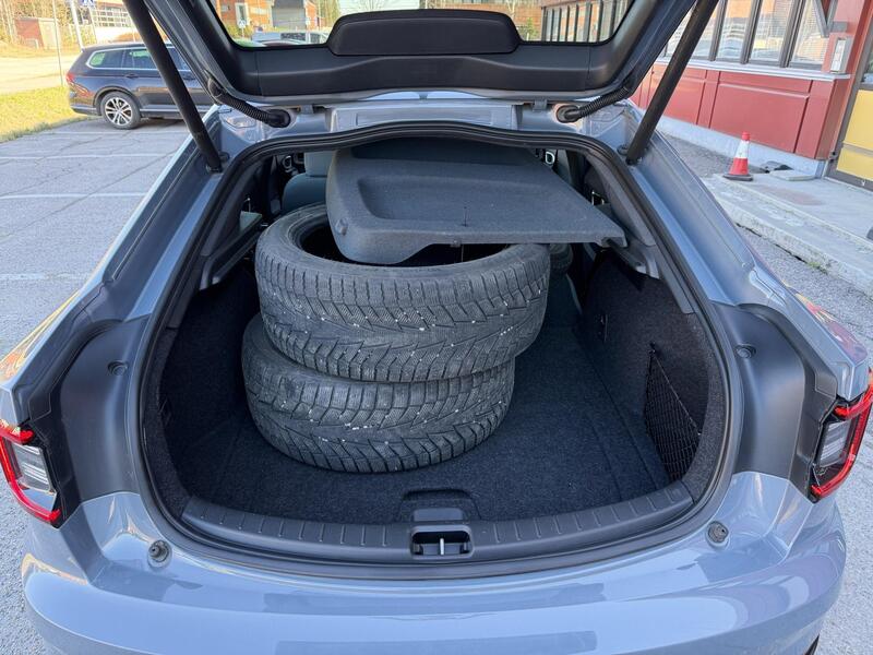 Polestar 2 vaihtoauto