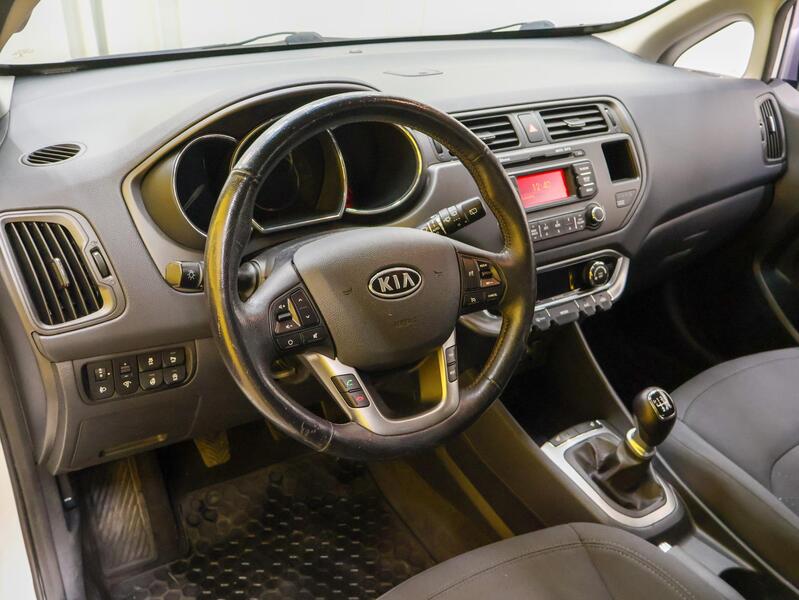 Kia Rio vaihtoauto