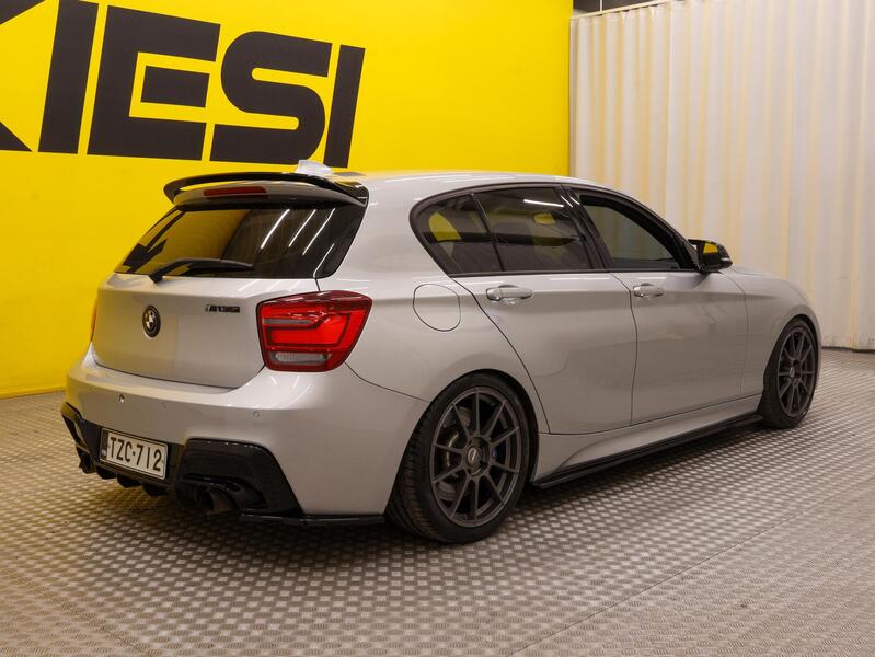 BMW M135i vaihtoauto