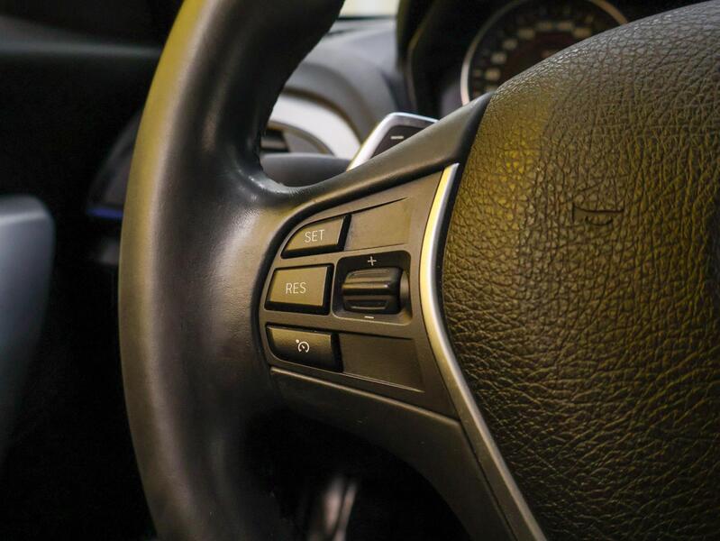 BMW M135i vaihtoauto