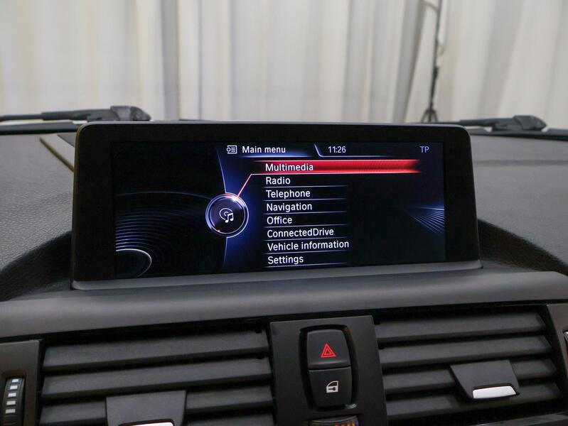 BMW M135i vaihtoauto