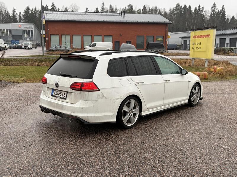 Volkswagen Golf vaihtoauto