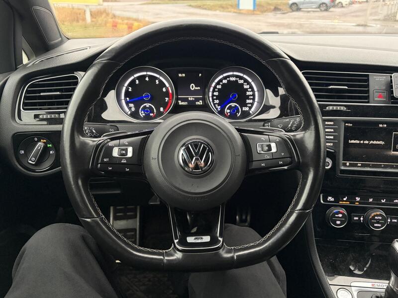 Volkswagen Golf vaihtoauto