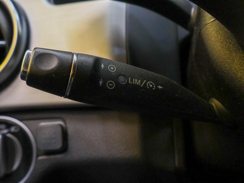 Mercedes-Benz GLK vaihtoauto