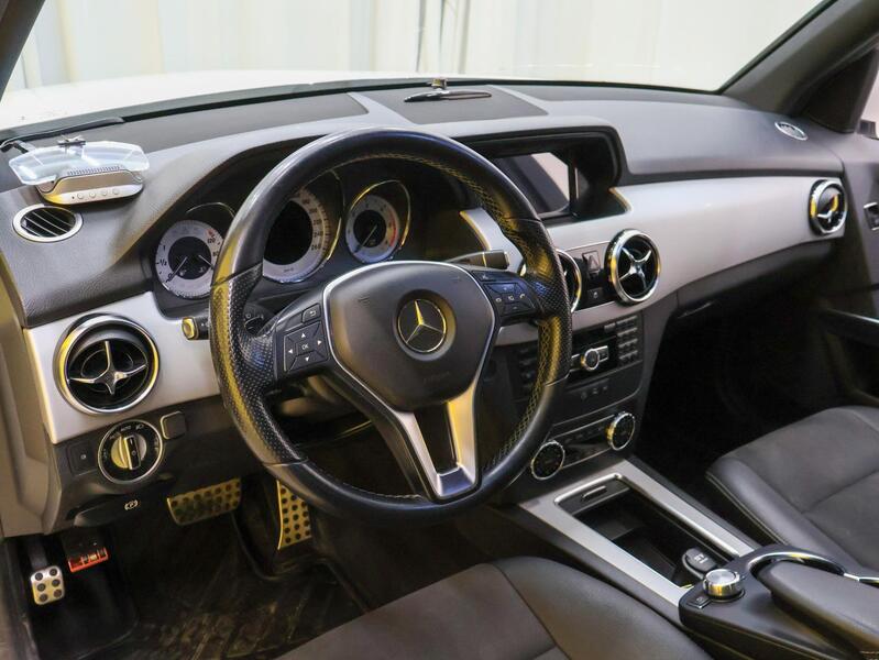 Mercedes-Benz GLK vaihtoauto