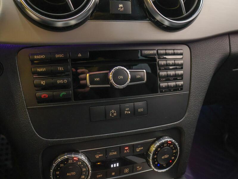 Mercedes-Benz GLK vaihtoauto