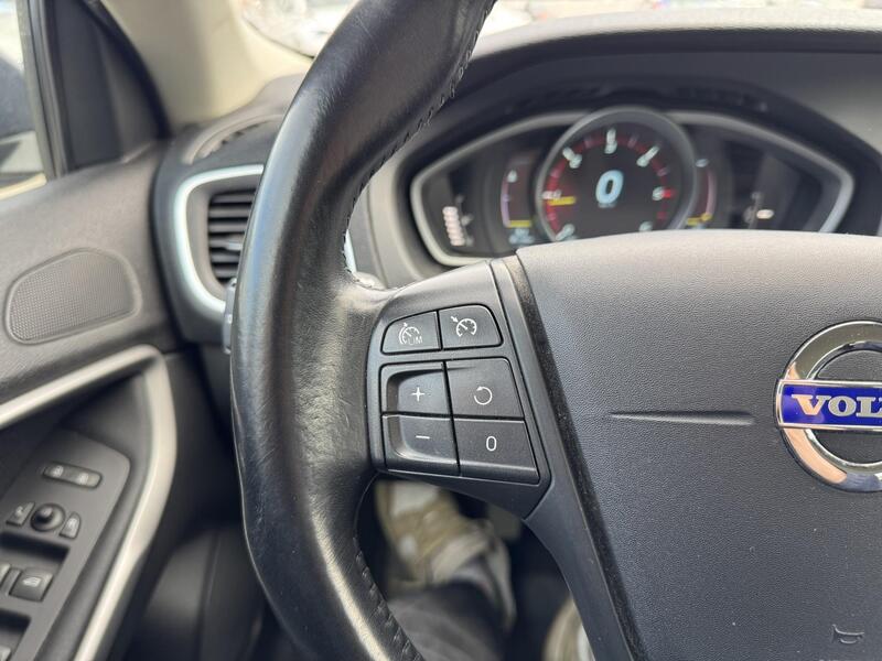 Volvo V40 vaihtoauto