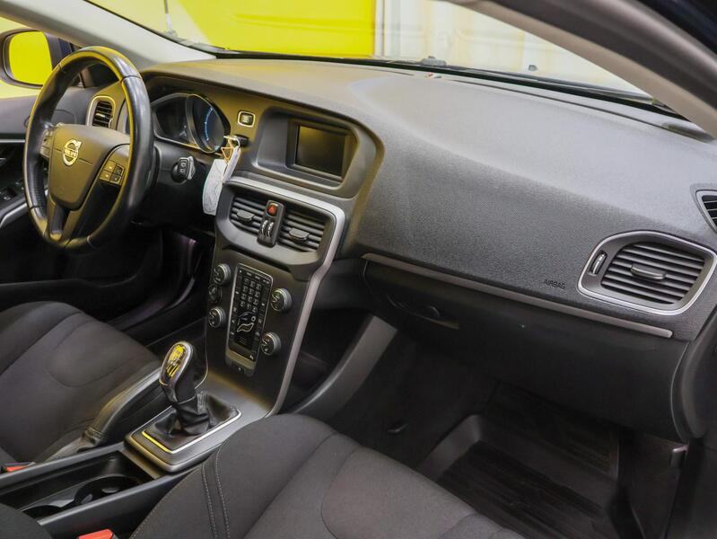 Volvo V40 vaihtoauto