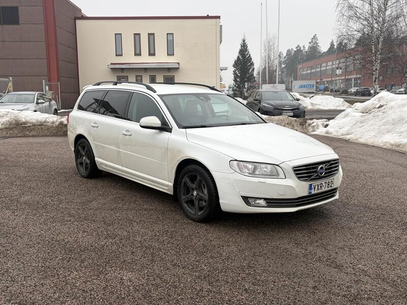 Volvo V70 vaihtoauto
