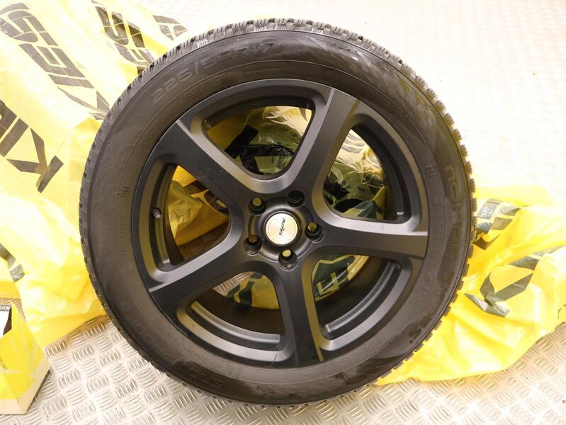 Volvo V70 vaihtoauto