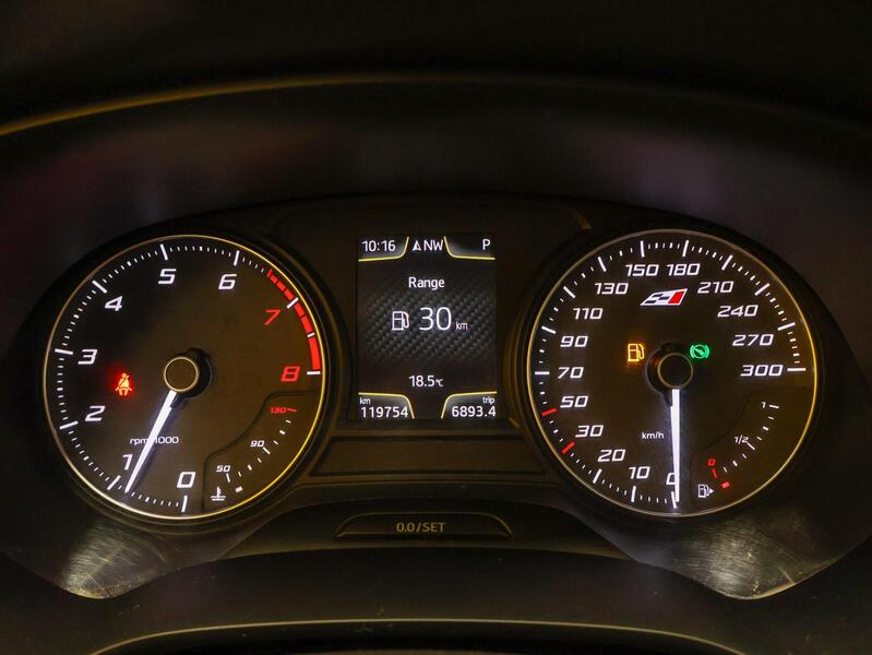 SEAT Leon vaihtoauto