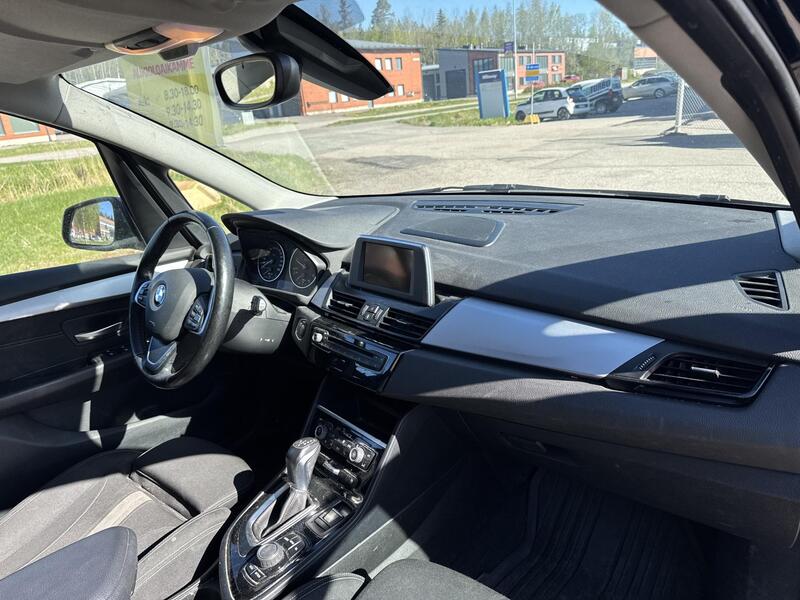 BMW 218 vaihtoauto