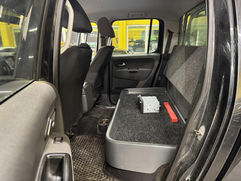 Volkswagen Amarok vaihtoauto