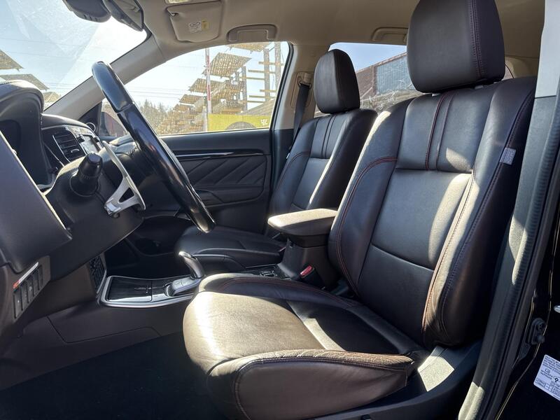 Mitsubishi Outlander PHEV vaihtoauto