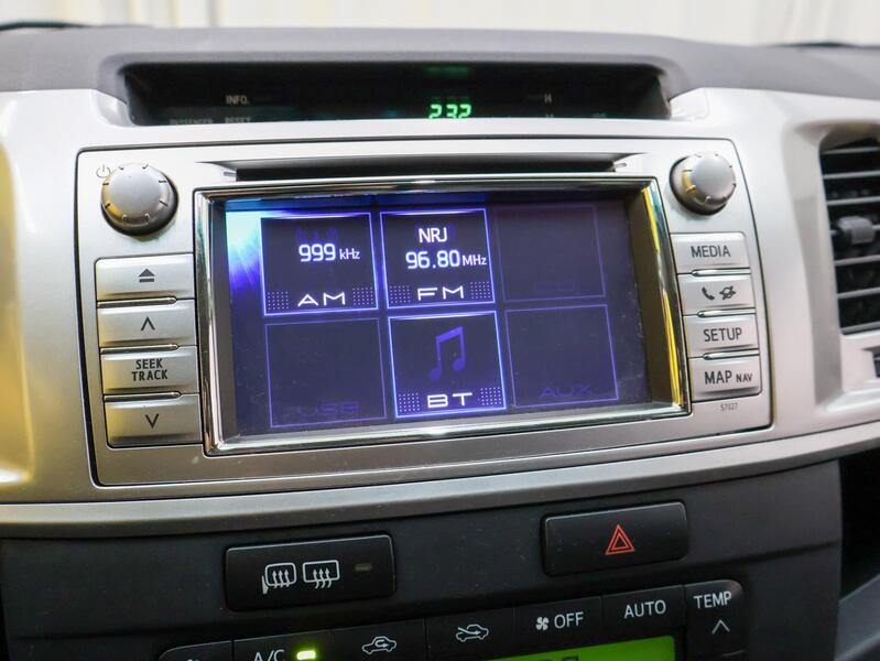 Toyota Hilux vaihtoauto