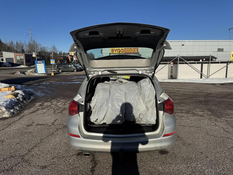 Opel Astra vaihtoauto