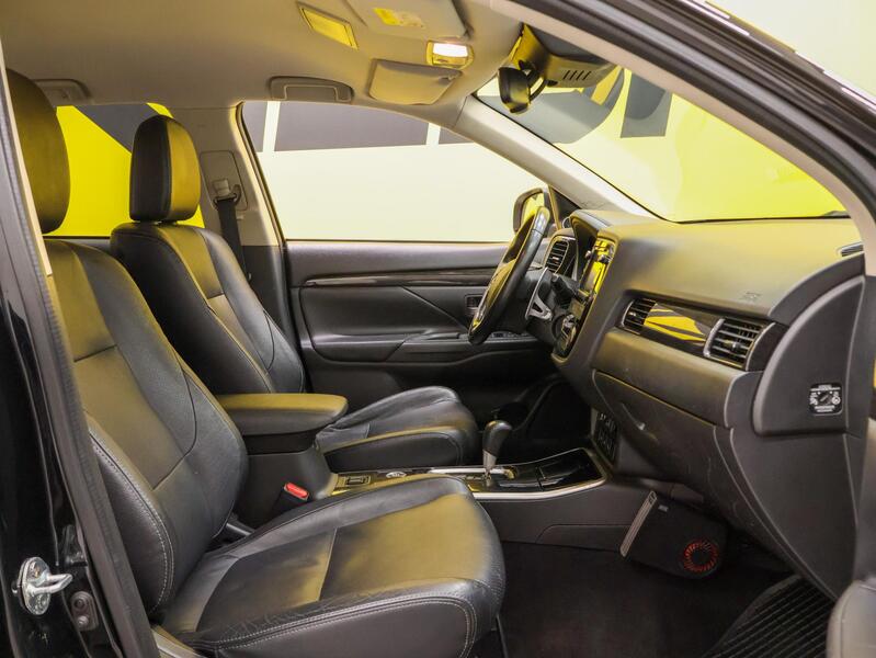 Mitsubishi Outlander vaihtoauto