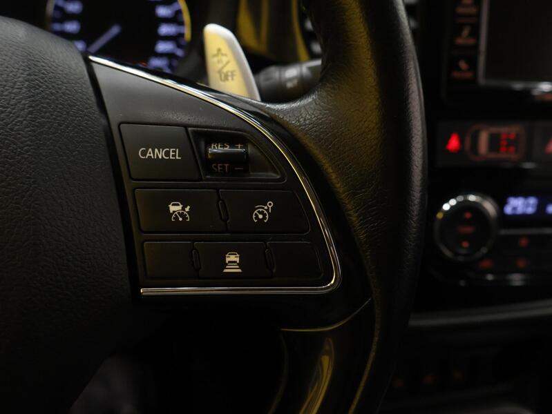 Mitsubishi Outlander vaihtoauto