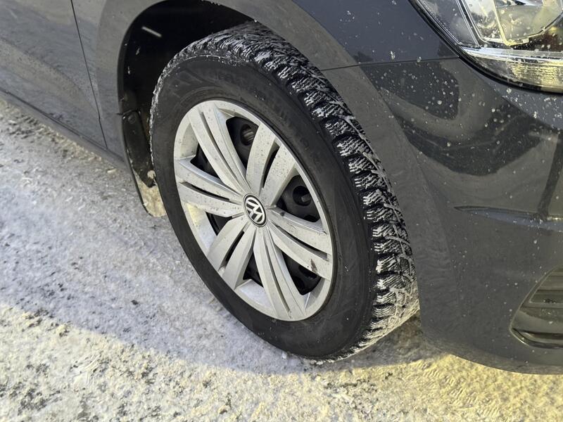 Volkswagen Touran vaihtoauto