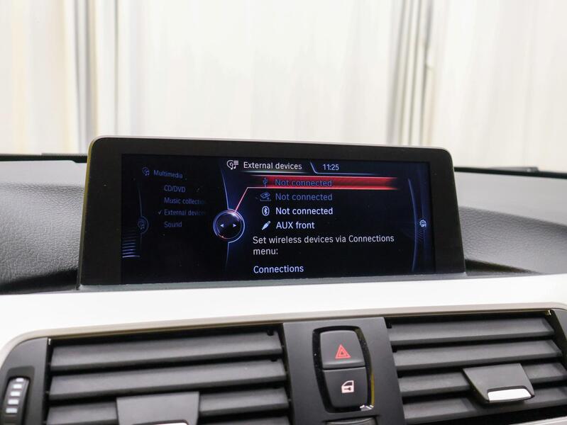 BMW 330 vaihtoauto