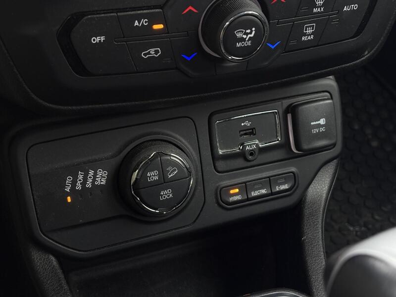 Jeep Renegade vaihtoauto