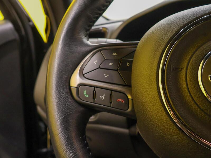 Jeep Renegade vaihtoauto