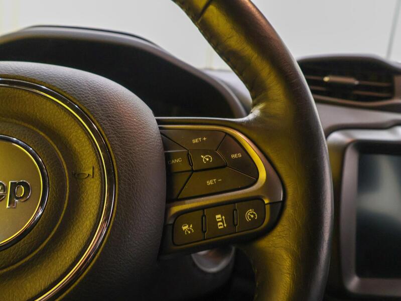 Jeep Renegade vaihtoauto