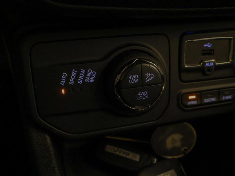 Jeep Renegade vaihtoauto