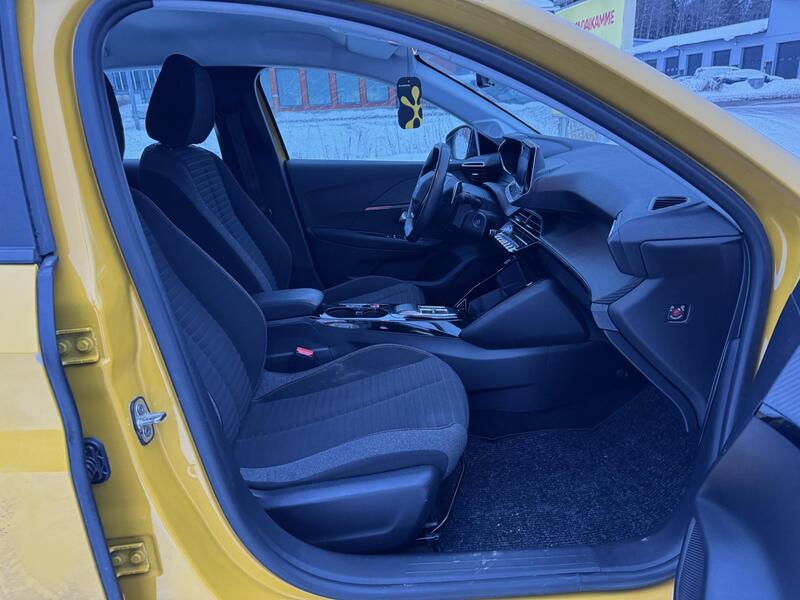 Peugeot 208 vaihtoauto