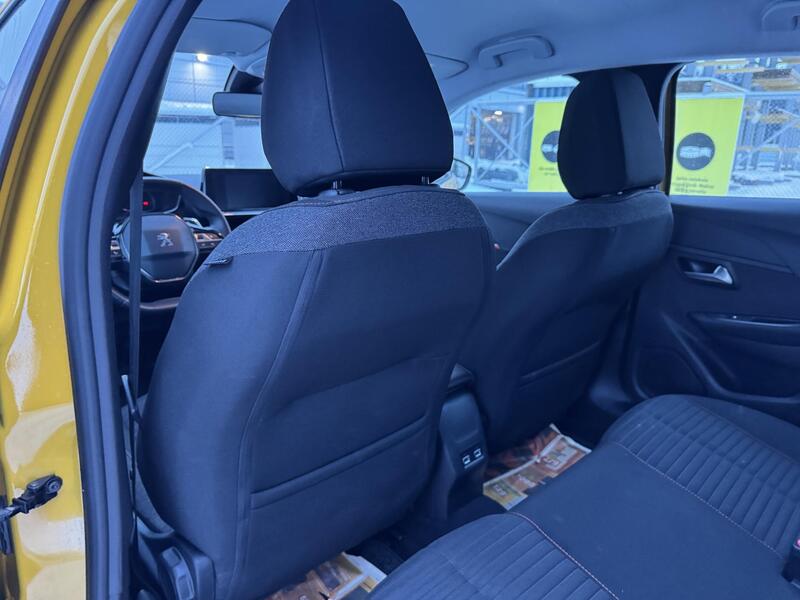 Peugeot 208 vaihtoauto