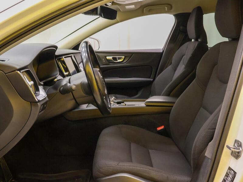 Volvo V60 Cross Country vaihtoauto