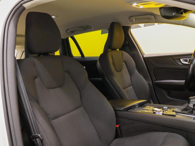 Volvo V60 Cross Country vaihtoauto