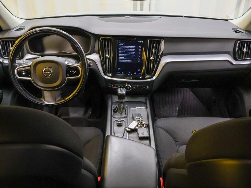 Volvo V60 Cross Country vaihtoauto