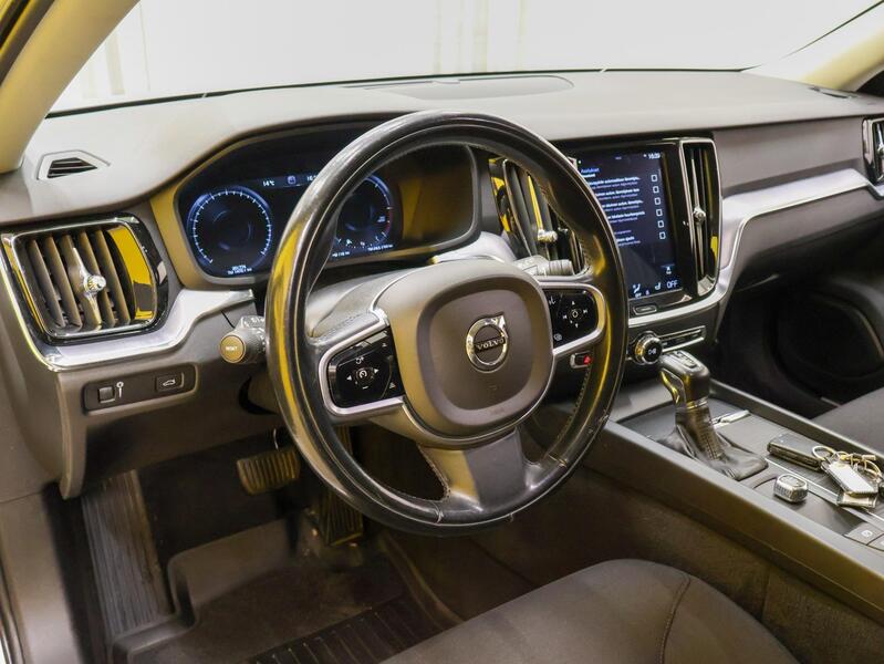 Volvo V60 Cross Country vaihtoauto