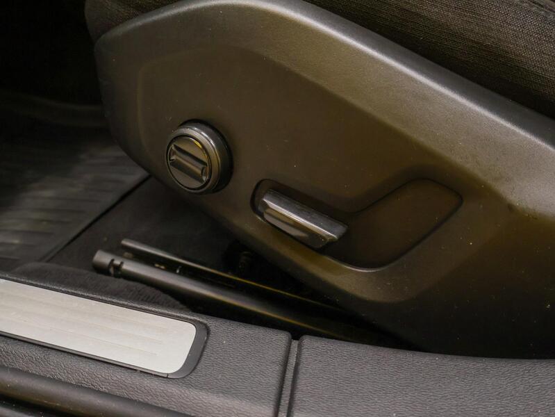 Volvo V60 Cross Country vaihtoauto