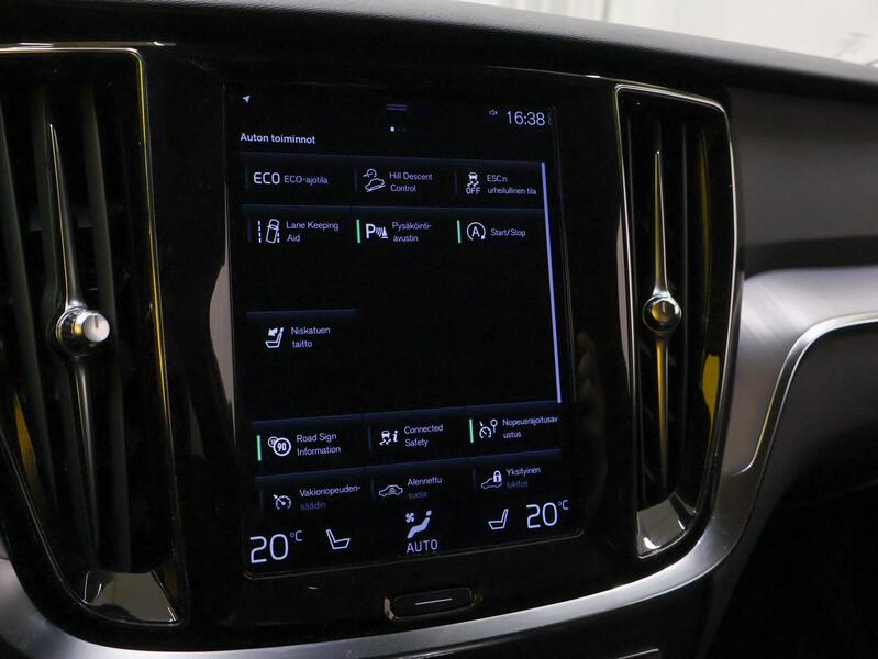 Volvo V60 Cross Country vaihtoauto