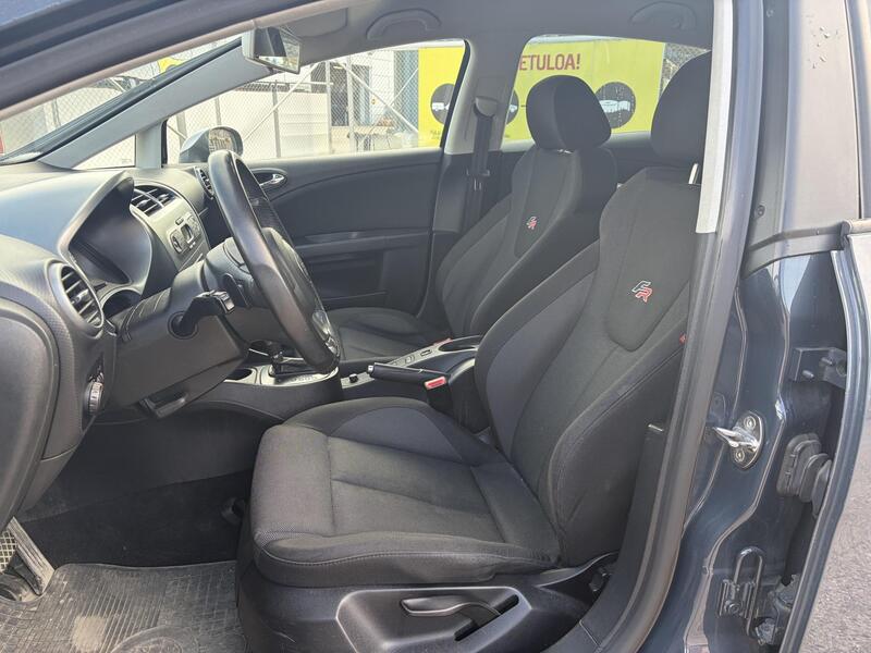 SEAT Leon vaihtoauto