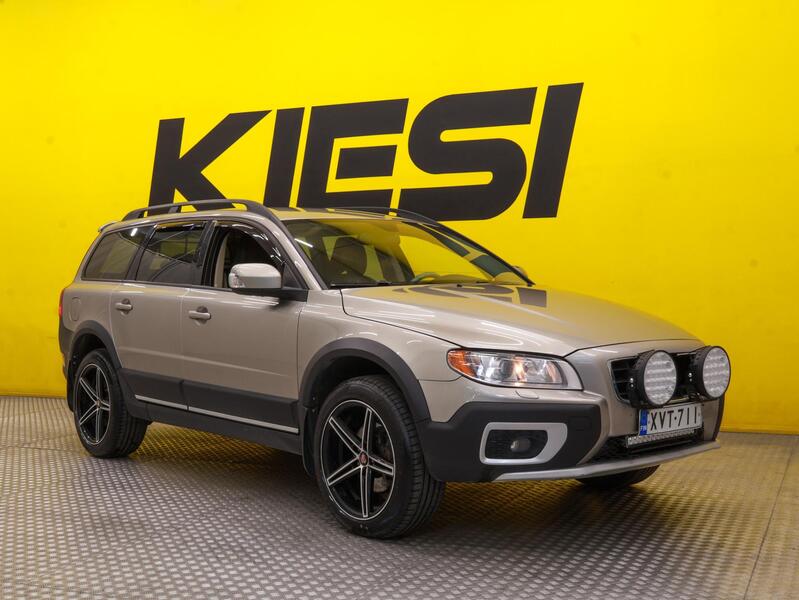 Volvo XC70 vaihtoauto